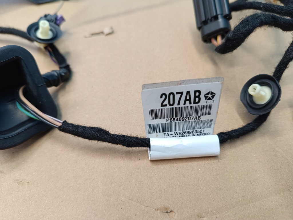 фото №7, Jeep compass 2 ii 2.4 pb 182km 4x4 2020 r джгут двері лівий задня p68409207ab