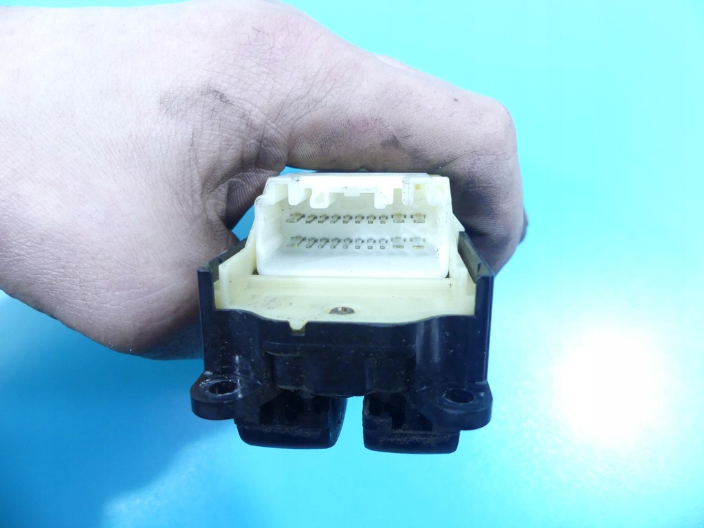 фото №7, Переключатель окон 4x toyota corolla verso i europa