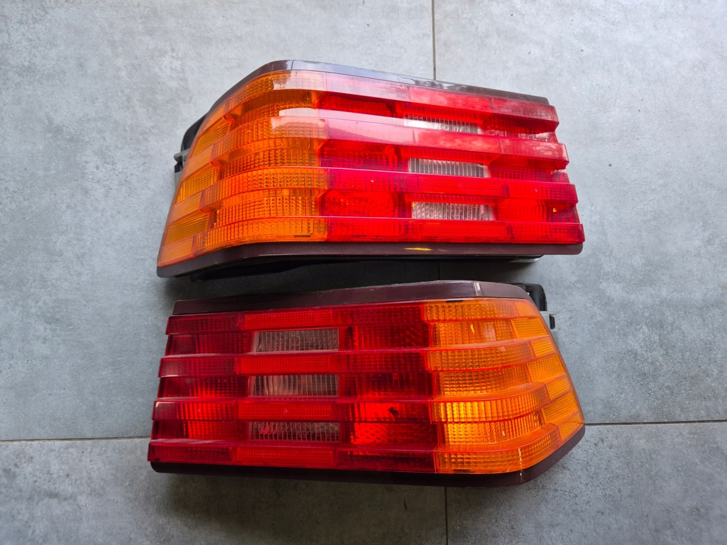 фото №1, Лампа правый левый задняя mercedes sl r129