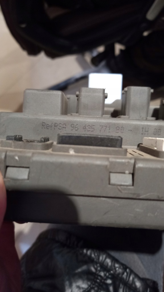 фото №4, Модуль bsi peugeot 607 2.2b sedan 01r