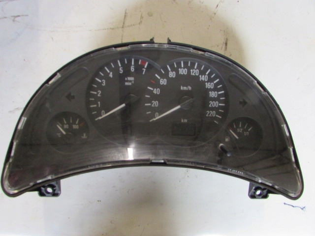 фото №1, Счетчик приборная панель opel corsa c