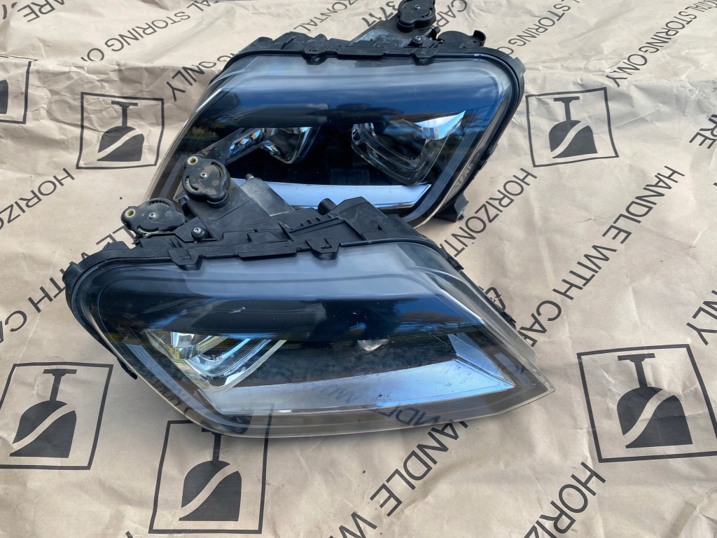 фото №1, Vw amarok 2h3 lift права лампа перед ксенон led 2h3941032