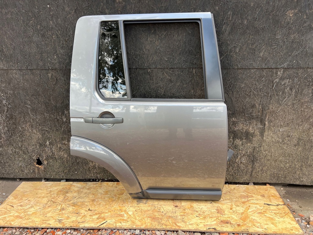 фото №10, Land rover discovery iv l319 3.0 td v6 дверь правый задняя задние lrc 907