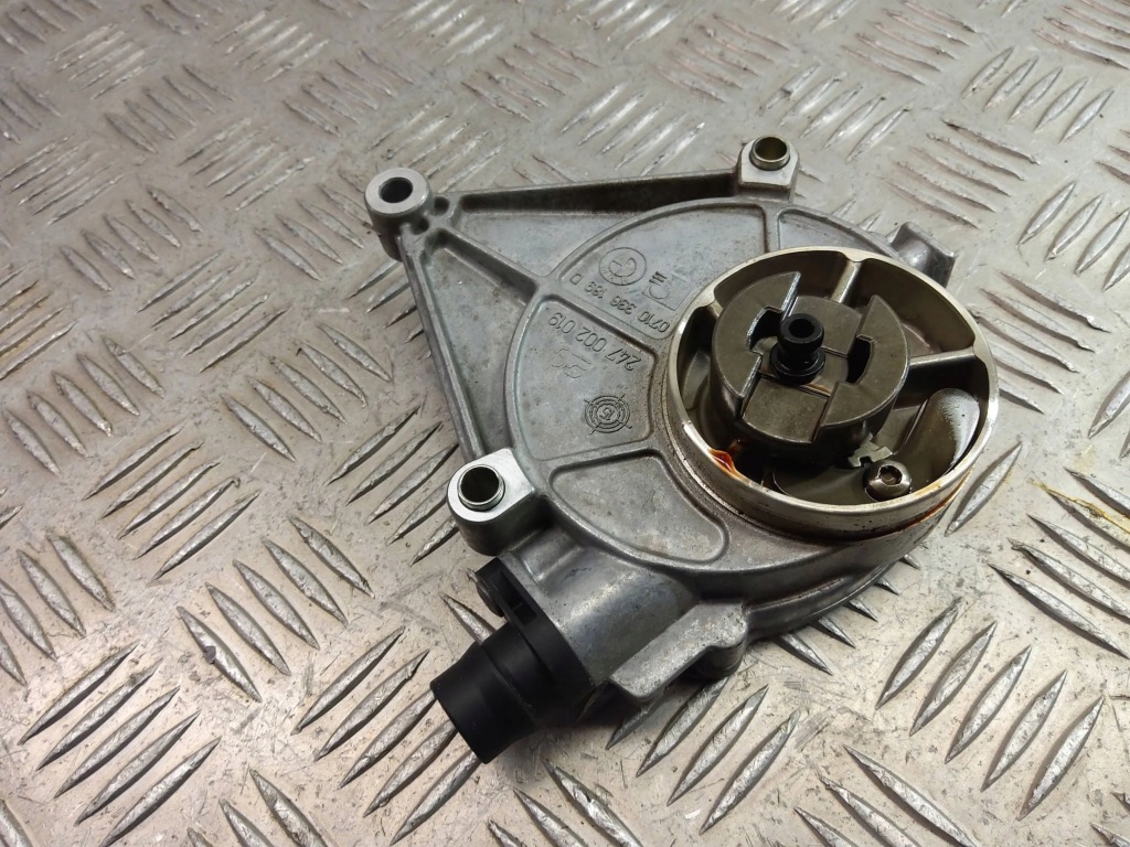 фото №7, Bmw x3 f25 2017 насос вакууму