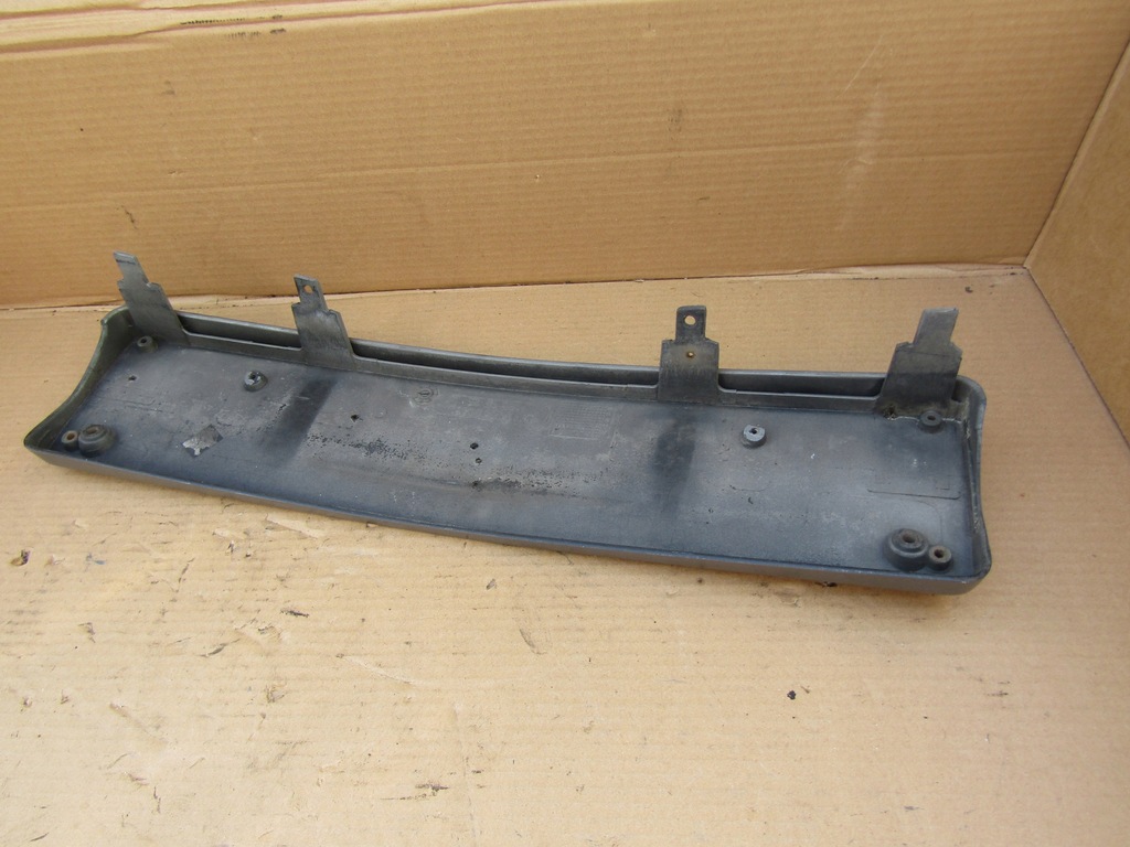 фото №10, 1 mercedes w140 подкладка рамка бампер передний перед pod номерной знак