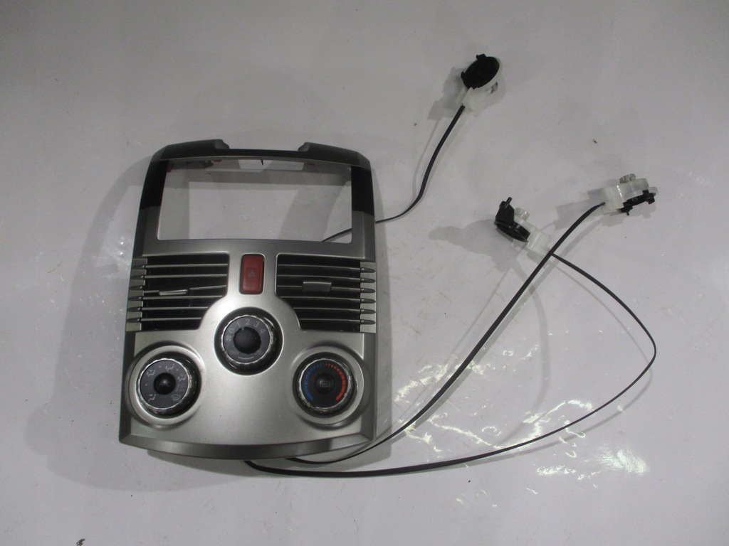 фото №1, Панель обдув кондиционера рамка решётки daihatsu terios ii 06-