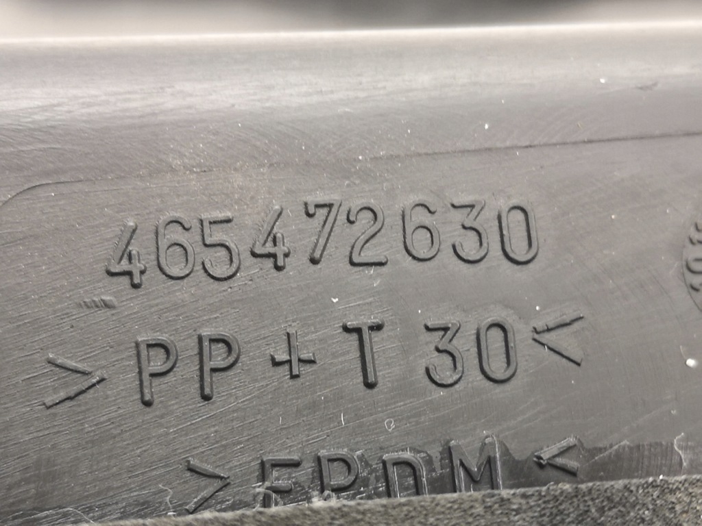 Молдинг повітрозабірник повітря lancia lybra 1999-2005 / 46785565 Зі Шроту