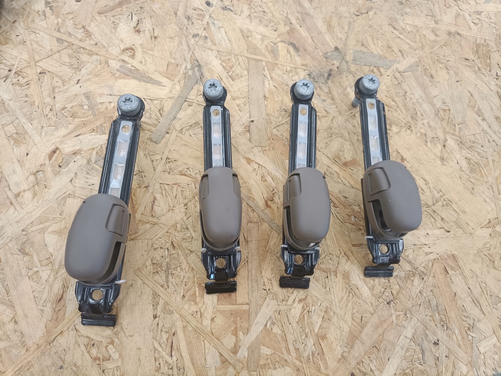 фото №5, Chrysler town country регулировка pas безопасности