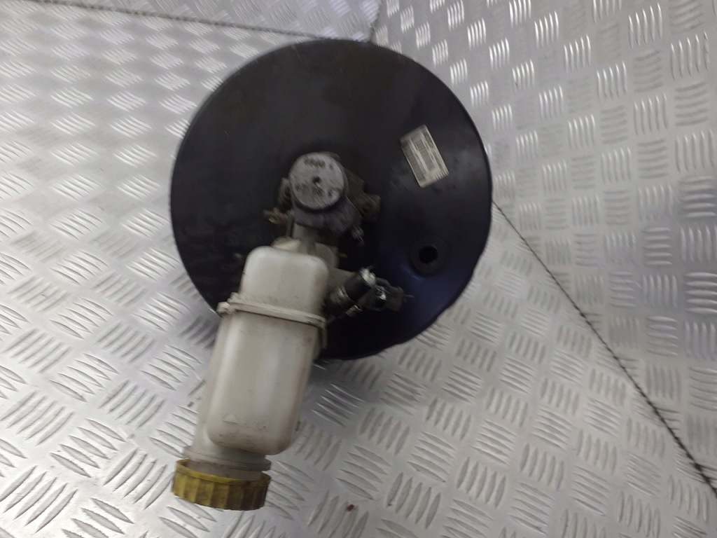 Купити Підсилювач гальм fiat stilo 1.4 00517533520