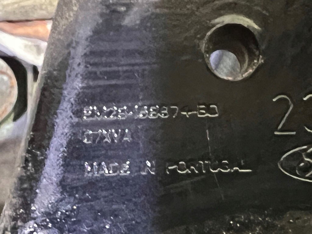 фото №13, Ford galaxy 2016 поперечина бампера передний