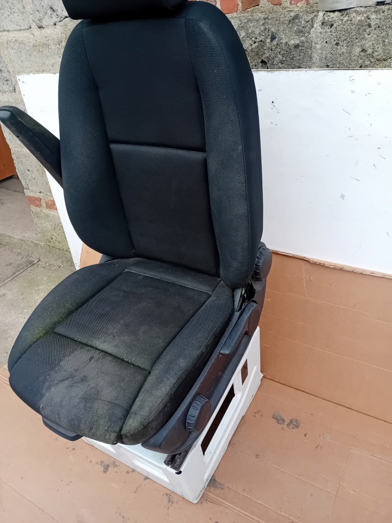 фото №3, Заднє сидіння лавка 2os mb sprinter 907 910