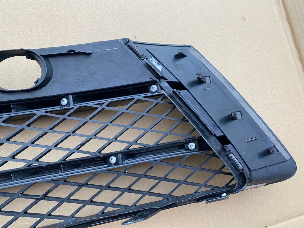 фото №8, Бампер решётка левая audi r8 420 06- оригинал