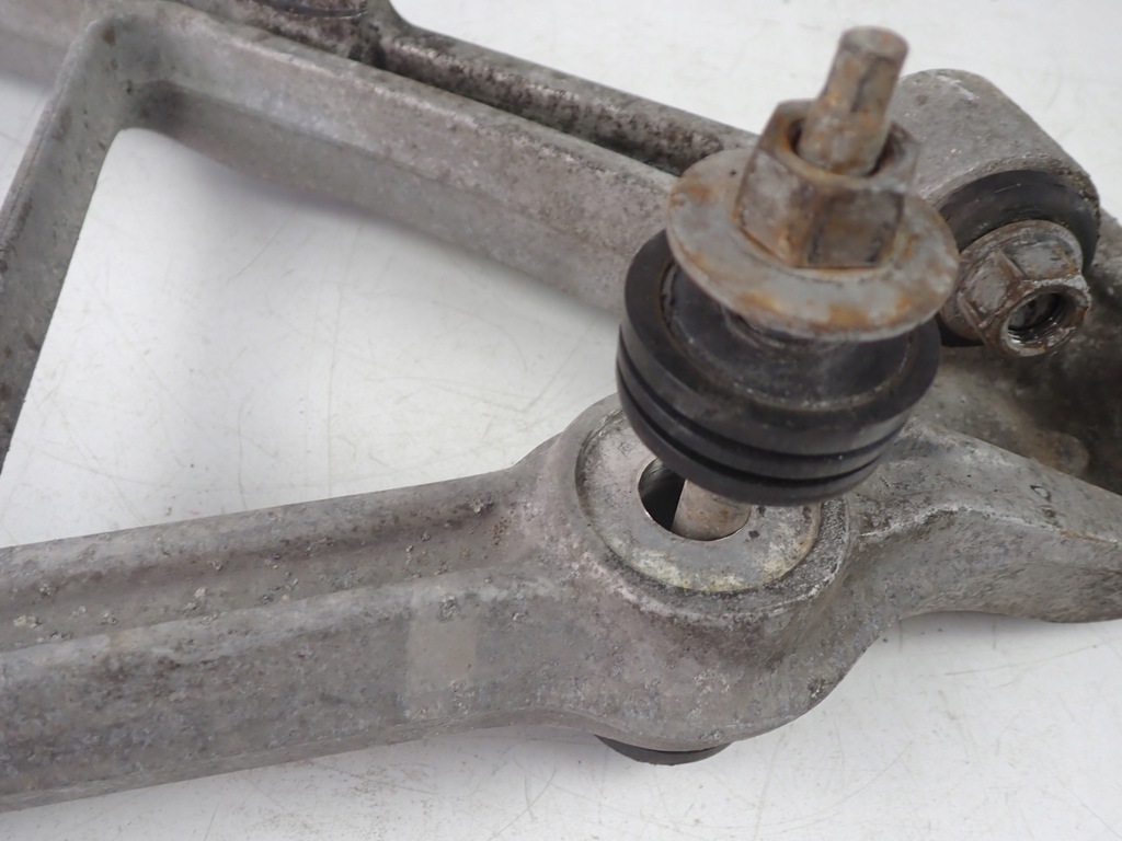 фото №5, Важіль лівий задня нижній chevrolet corvette c5