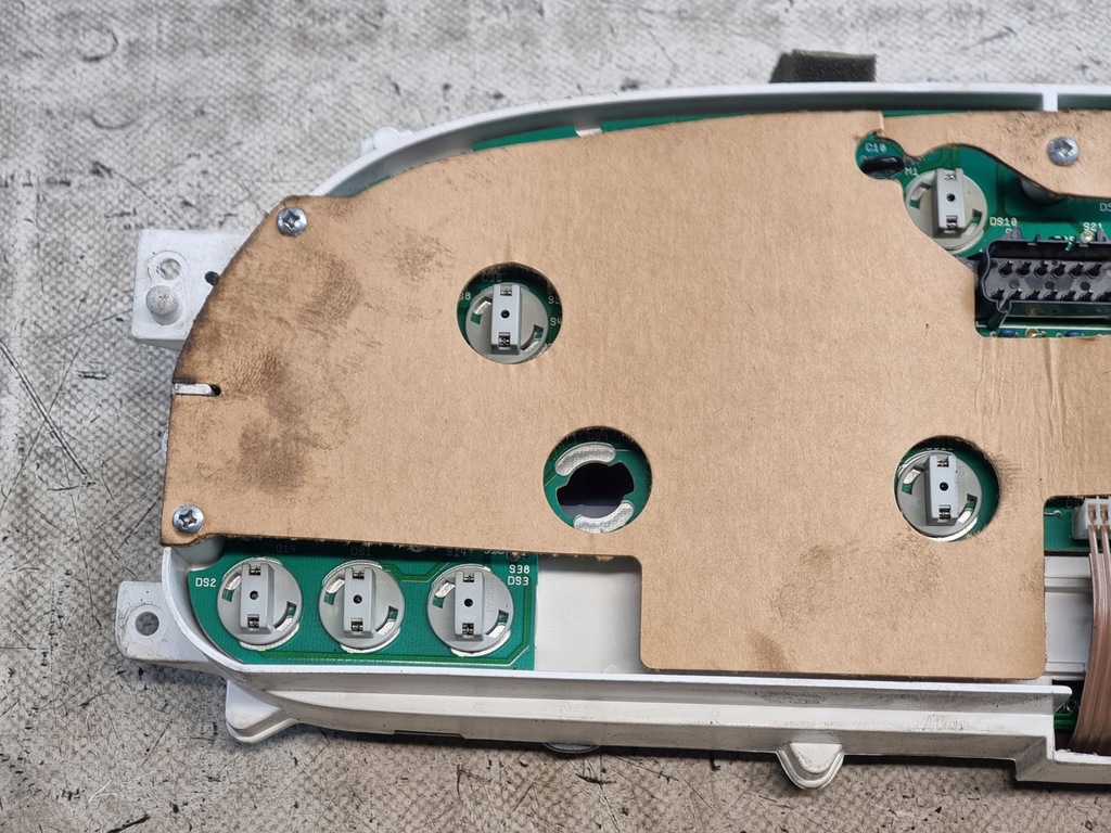 фото №12, Счетчик приборы оригинальный номер p04685629ab chrysler voyager iii 2.5 td 99r