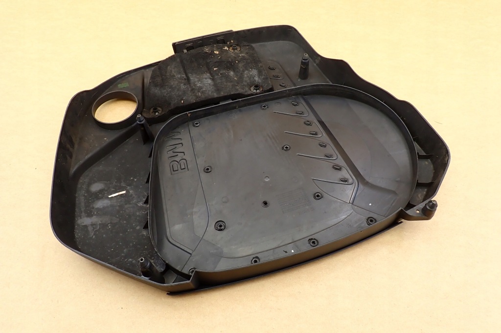 Bmw x5 e70 06- защита крышка двигателя верхний 15671610 оригинальный номер с Разборки