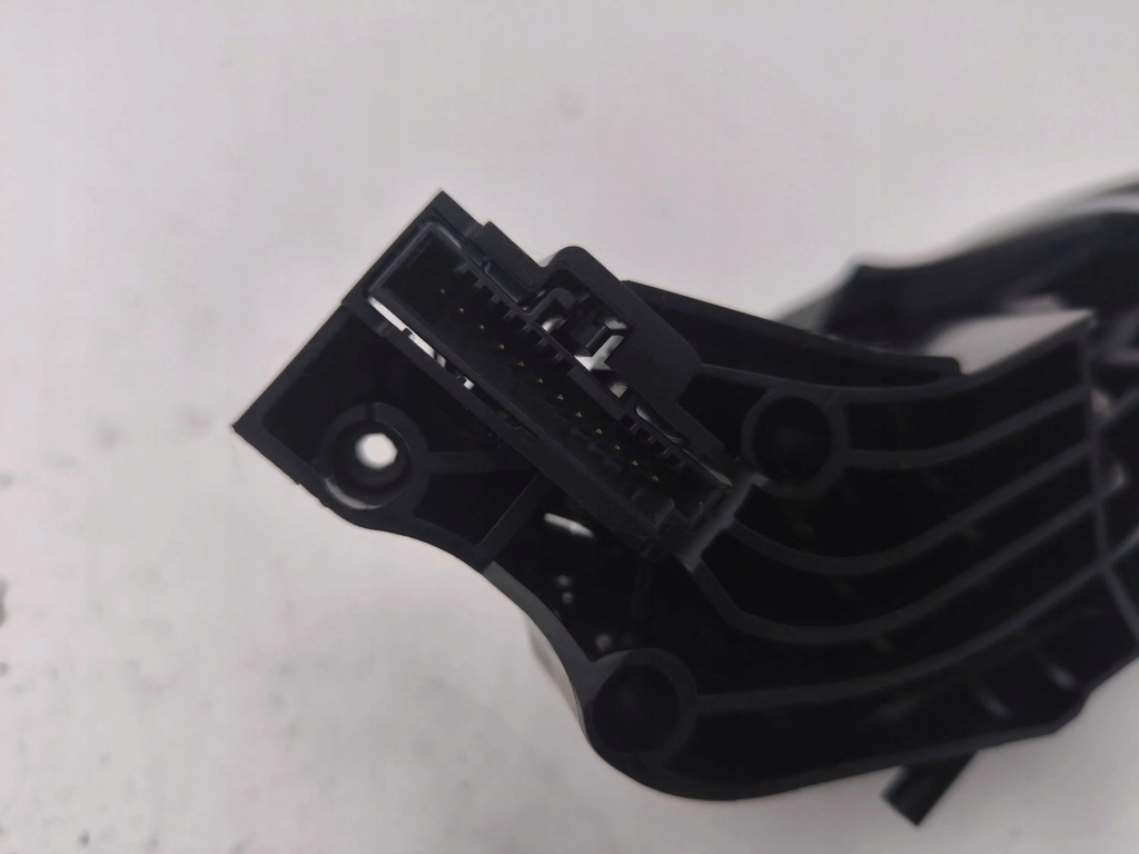 фото №8, Bmw i3 2017 перемикачі / ручки / пелюстки перемикання перемикання передач