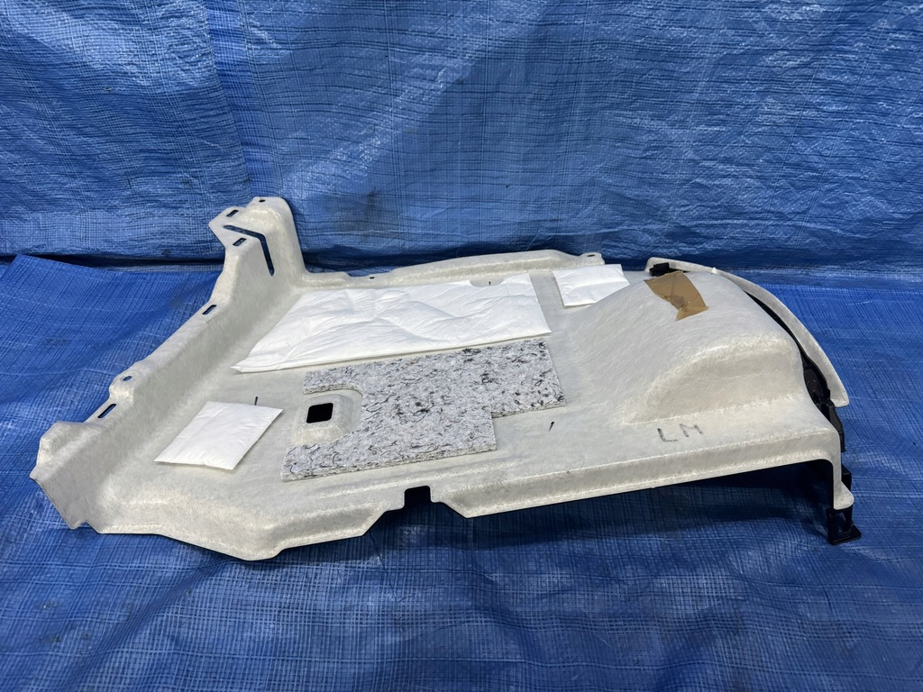 фото №13, Обшивка багажника левый mazda mx-30 e-skyactiv dn4jhr871