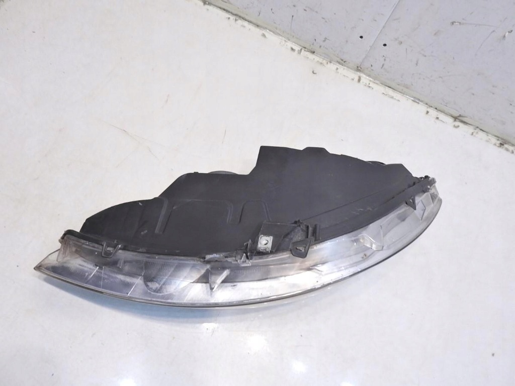 фото №6, Лампа правая передняя перед peugeot 308 i