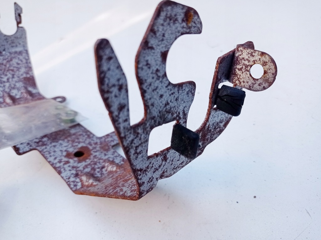 фото №7, Кронштейн кронштейн защита основание mazda 3