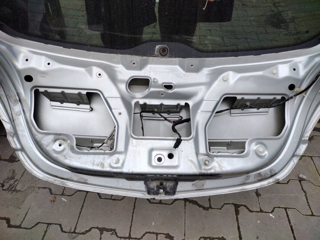 фото №11, Крышка багажника багажника opel astra h 3d