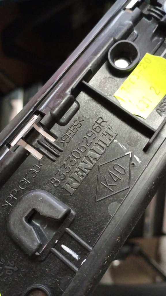 фото №11, Молдинг хром dekor renault captur ii 833306296r 833314582r состояние jak nowa