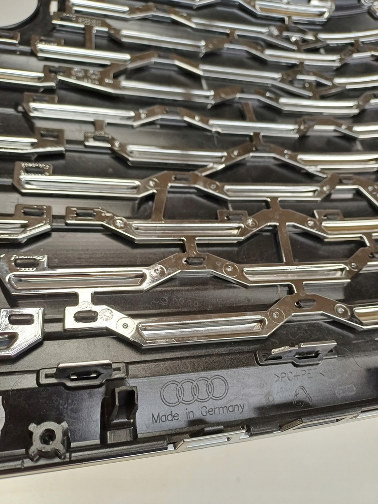 фото №12, Решётка радиатора решётка радиатора na камера усилитель audi q4 e-tron 89a