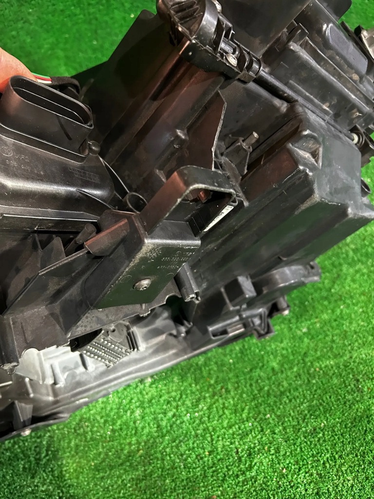 фото №4, Фара правый vw arteon full led