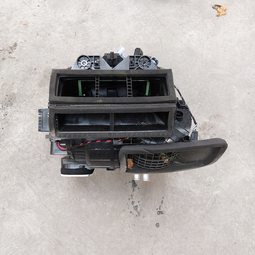 фото №5, Renault arkana 1,3tce отопитель смеситель воздуходувка 272703273r