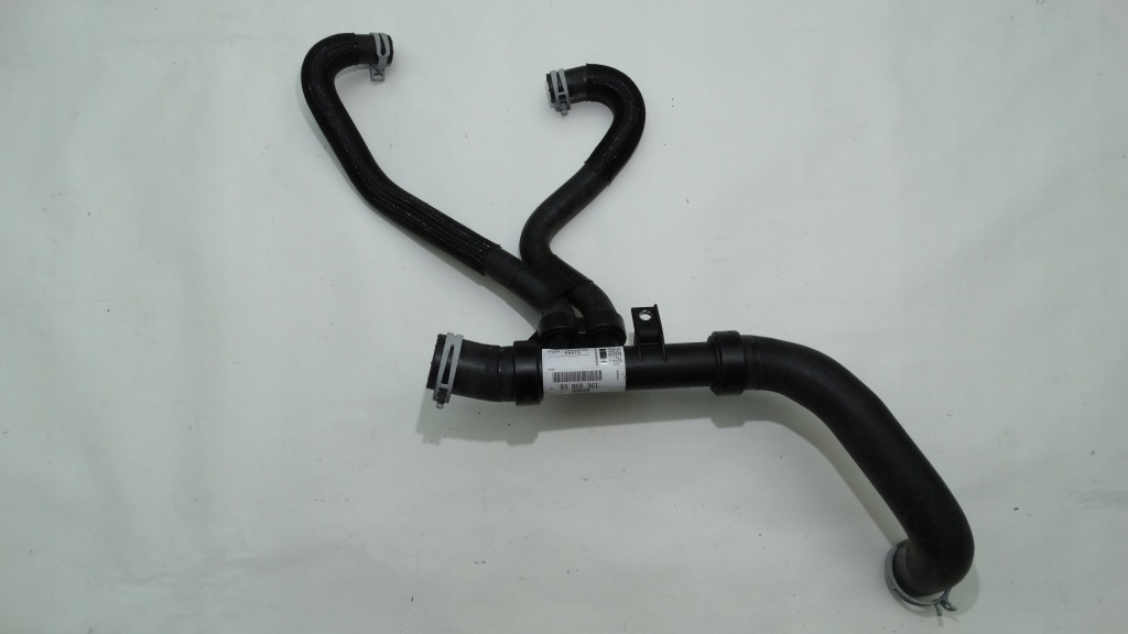 фото №1, Opel vivaro b renault trafic шланг wąż системы охлаждение 215039361r