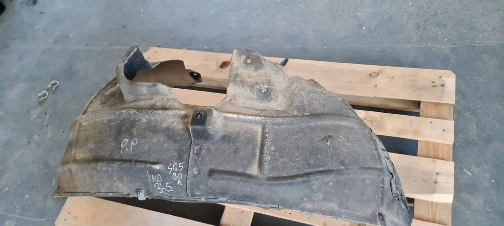 фото №1, Sq5 q5 80a подкрылок перед передние правое материал 80a821172e