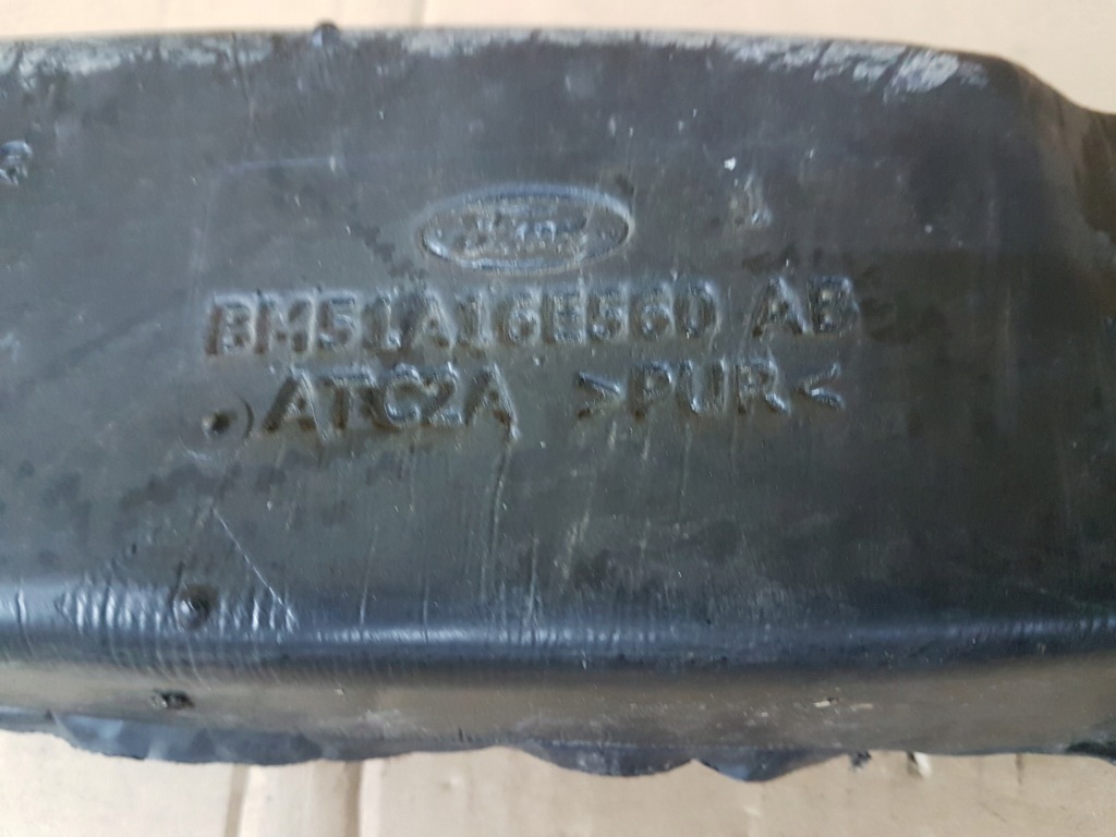 Ford focus mk3 шумоізоляція крила правий перед Зі Шроту