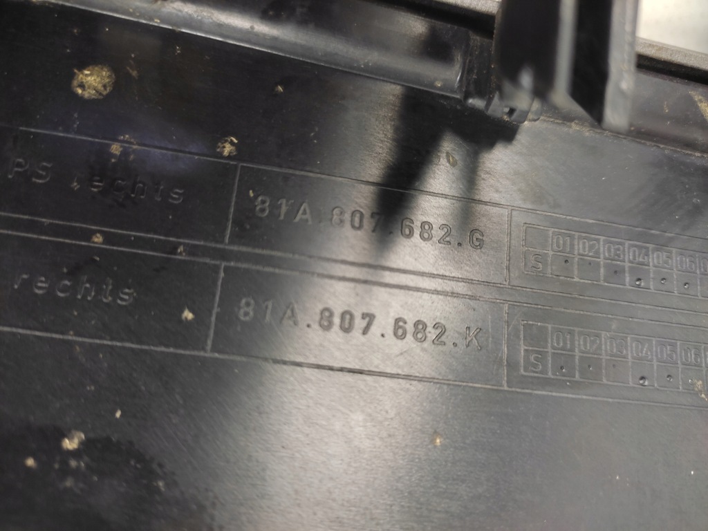 фото №8, Audi оригинальный номер 81a807682g решётка бампера