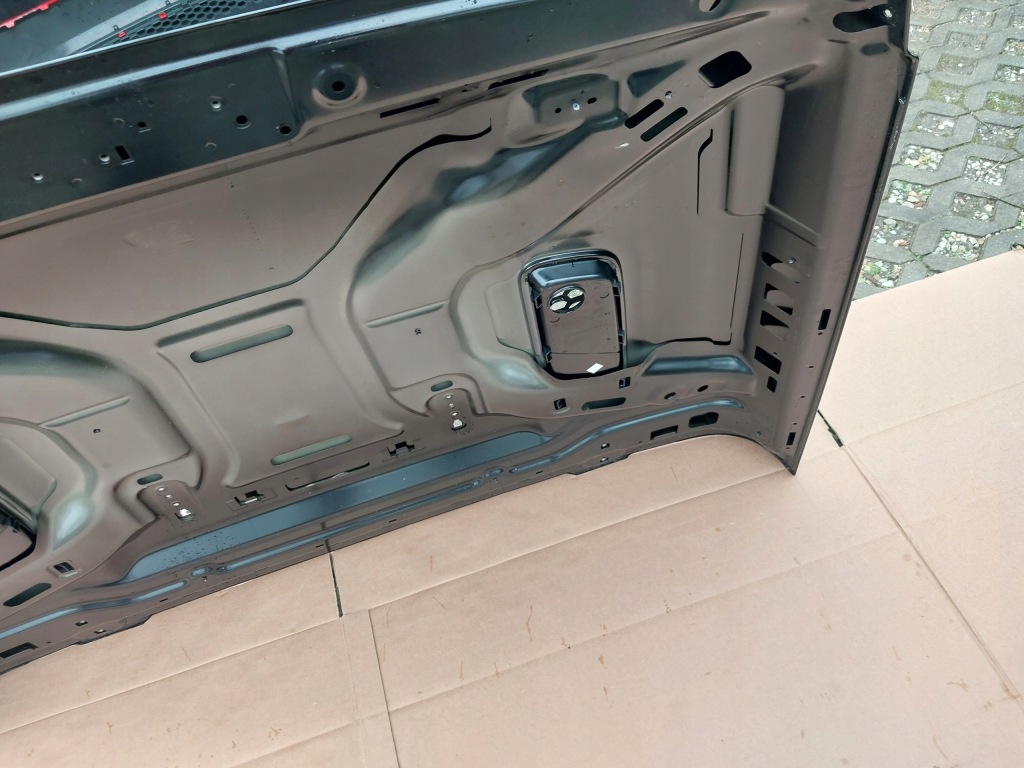 Капот jeep rubicon оригінал гарний стан в Україні