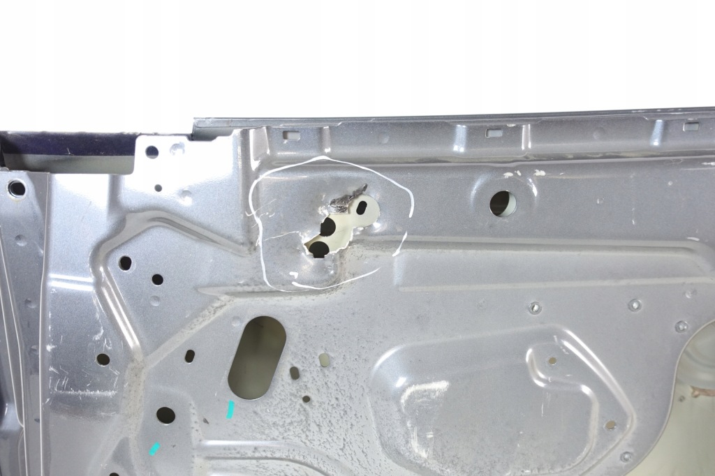 Купити Двері правий перед передні tesla model s