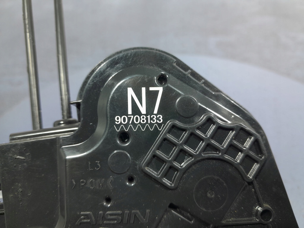 фото №6, Toyota camry viii xv70 17- замок двері задня лівий 4 pin 90708133 69060-48060