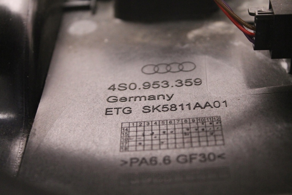 фото №6, Audi r8 ii 4s 16r- защита колонки рулевого