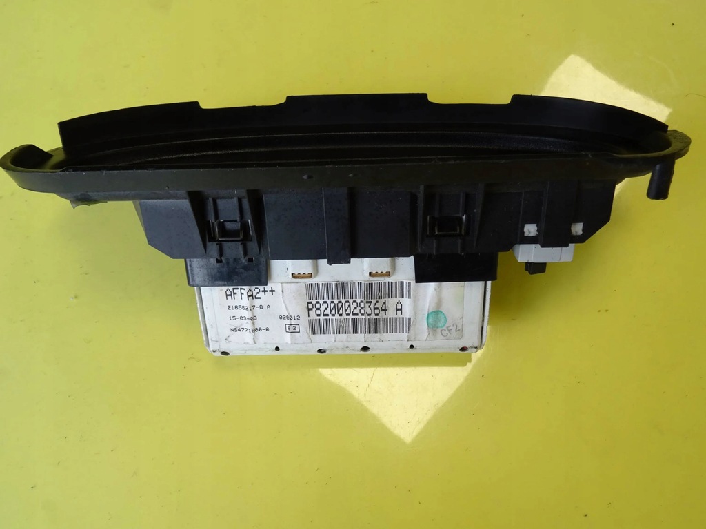 фото №2, Дисплей годинник renault scenic i p8200028364a nr728