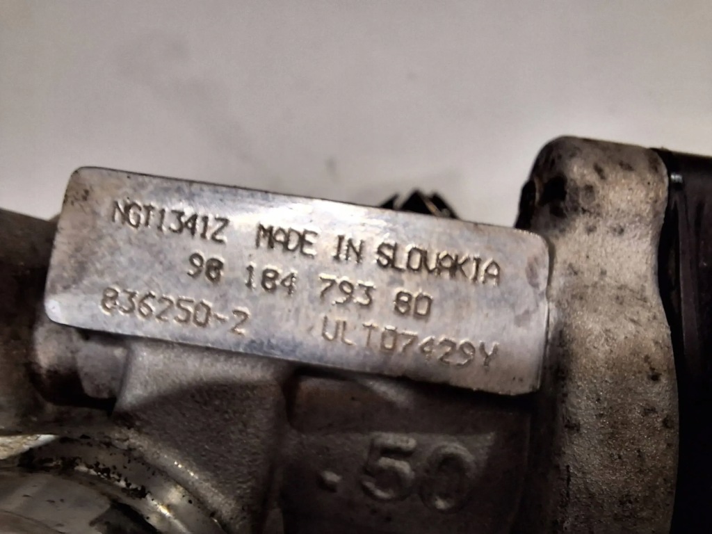 Turbo 9818479380 citroen c3 iii 1.2 thp 16- Зі Шроту