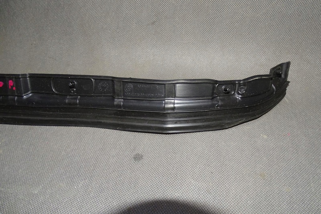 фото №3, Alfa romeo stelvio прокладка крыла правая перед