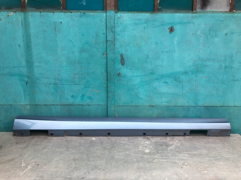 фото №1, Mercedes-benz оригінальний номер a2046900440 молдинг поріг