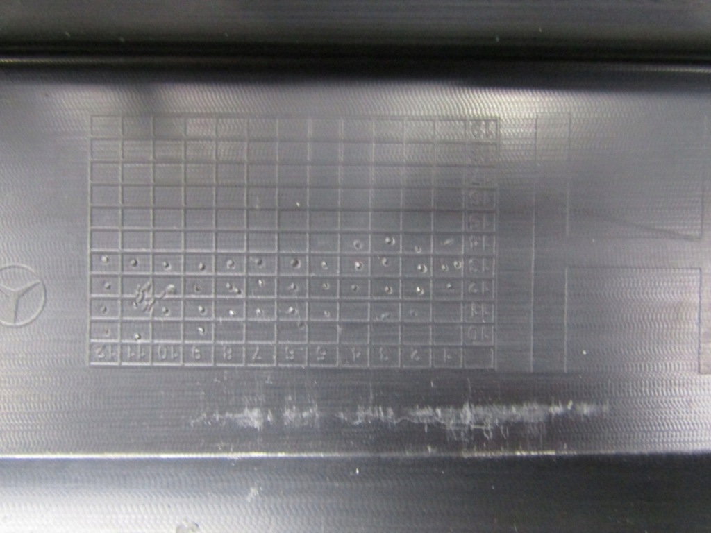 Молдинг порог левая mercedes ml 166 10-15 gle 15- Доставка