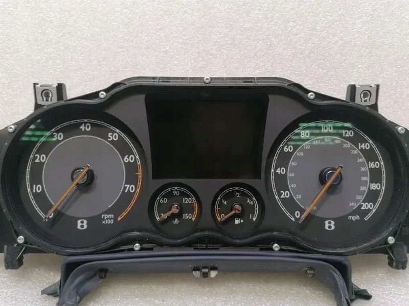Приборы bentley speedo 3w0920851 Недорого
