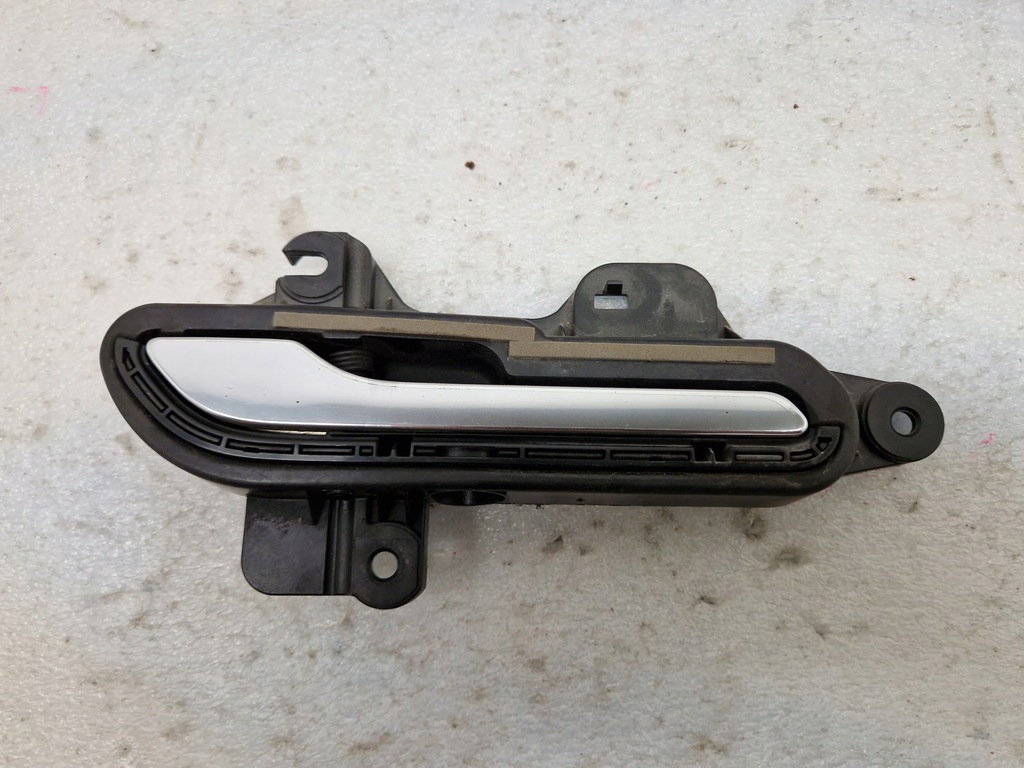 фото №1, Tesla model 3 ручка двері права задня задня 1081832
