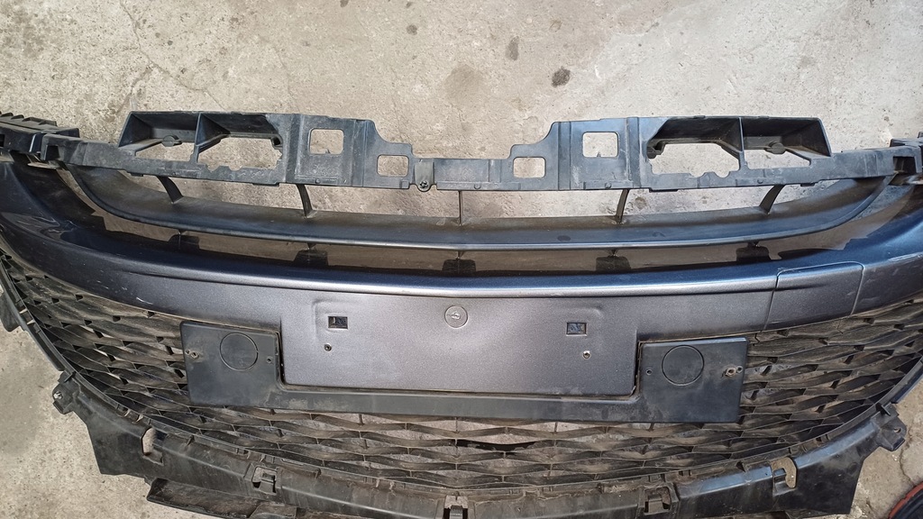 фото №7, Mazda 3 09-13 bl sport решётка решётка радиатора бампера bcm5-501t2