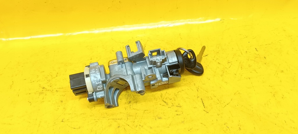 фото №10, Замок зажигания+ ключ mazda 323f bj 00-03r