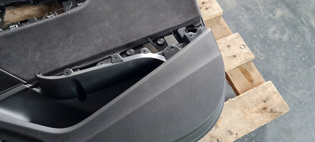 фото №10, S4 b9 8w a4 обшивка двері оббивка alcantara права правий перед 8w0867104ad