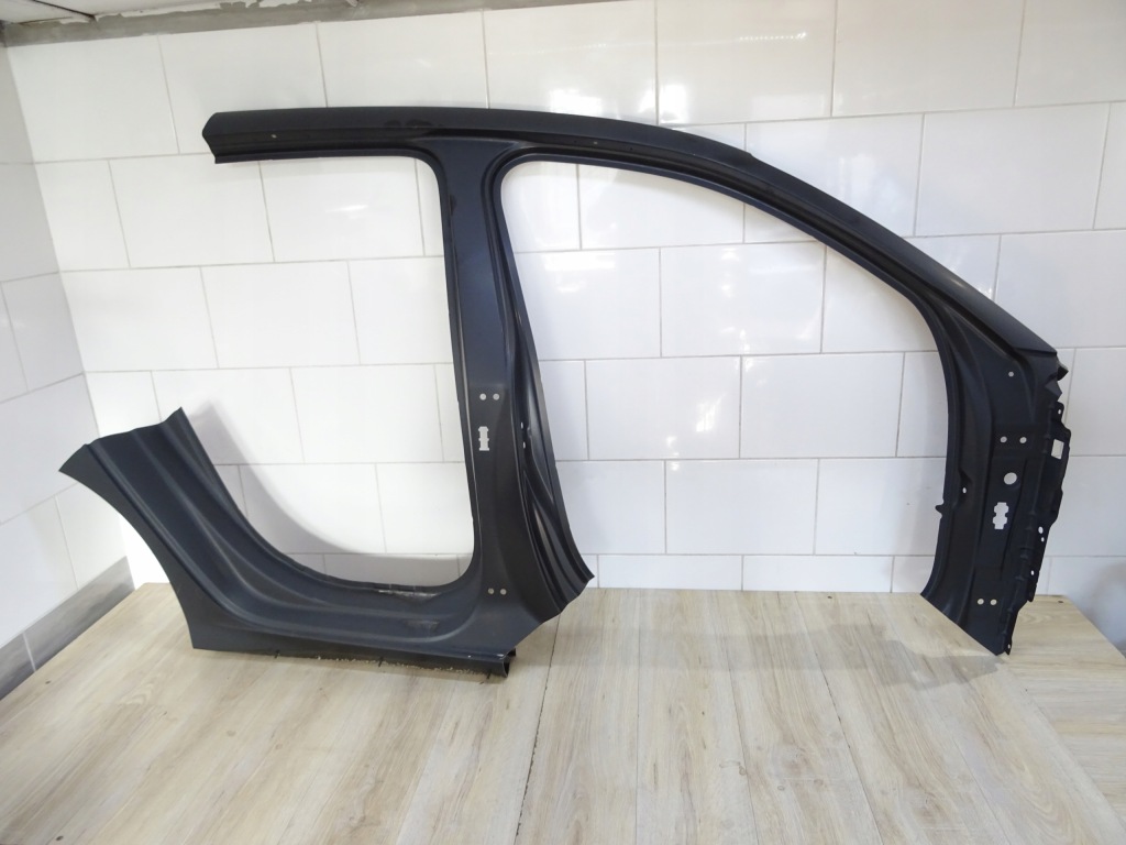 Купити Audi a3 sportback 8y4 поріг стійку  правий 8y4809840