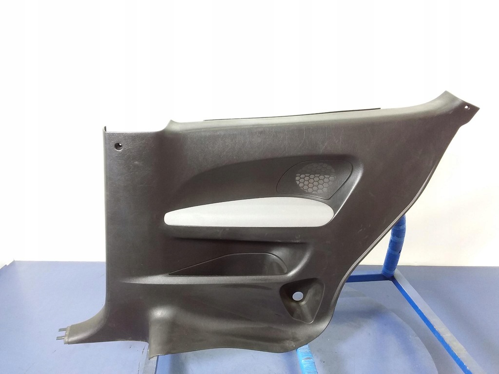 фото №1, Peugeot 307 lift 3d обивка задняя правая