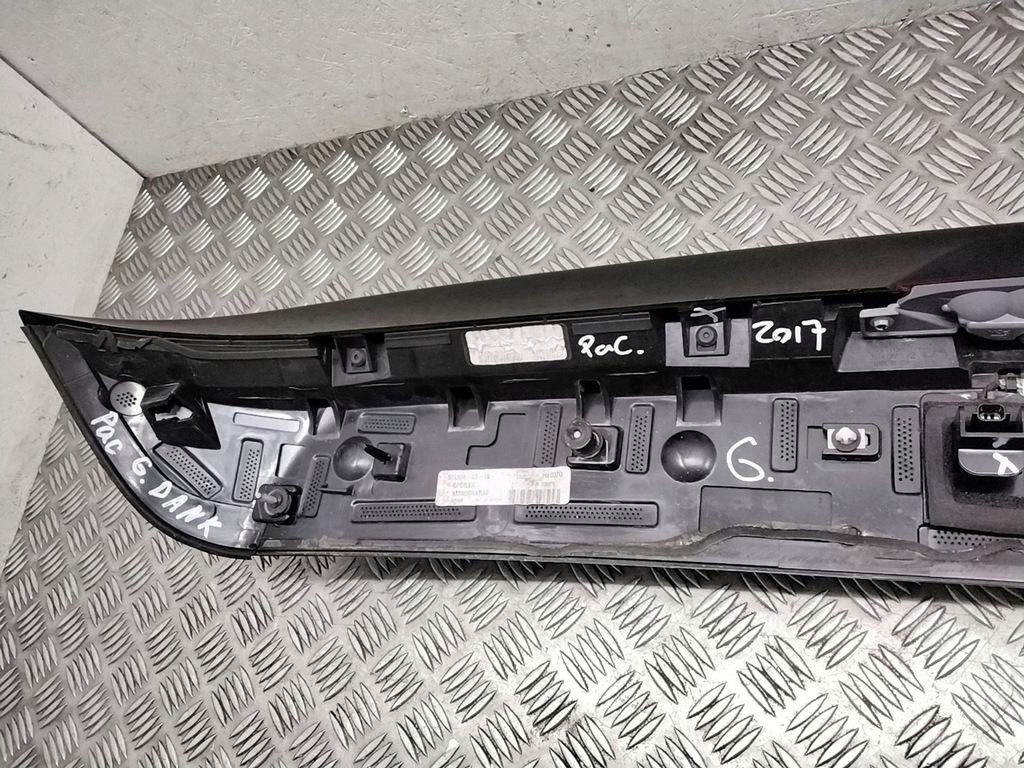 фото №7, Chrysler pacifica 2017 с задний спойлер крышки задний / багажника