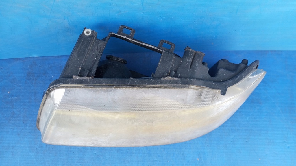 фото №8, Линза лампа левый перед eu audi a3 s3 8l